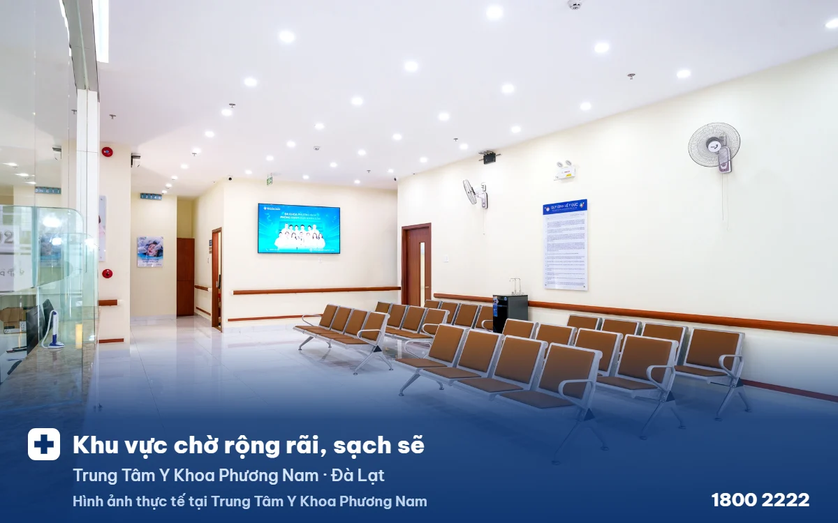 Khu vực chờ Trung Tâm Y Khoa Phương Nam