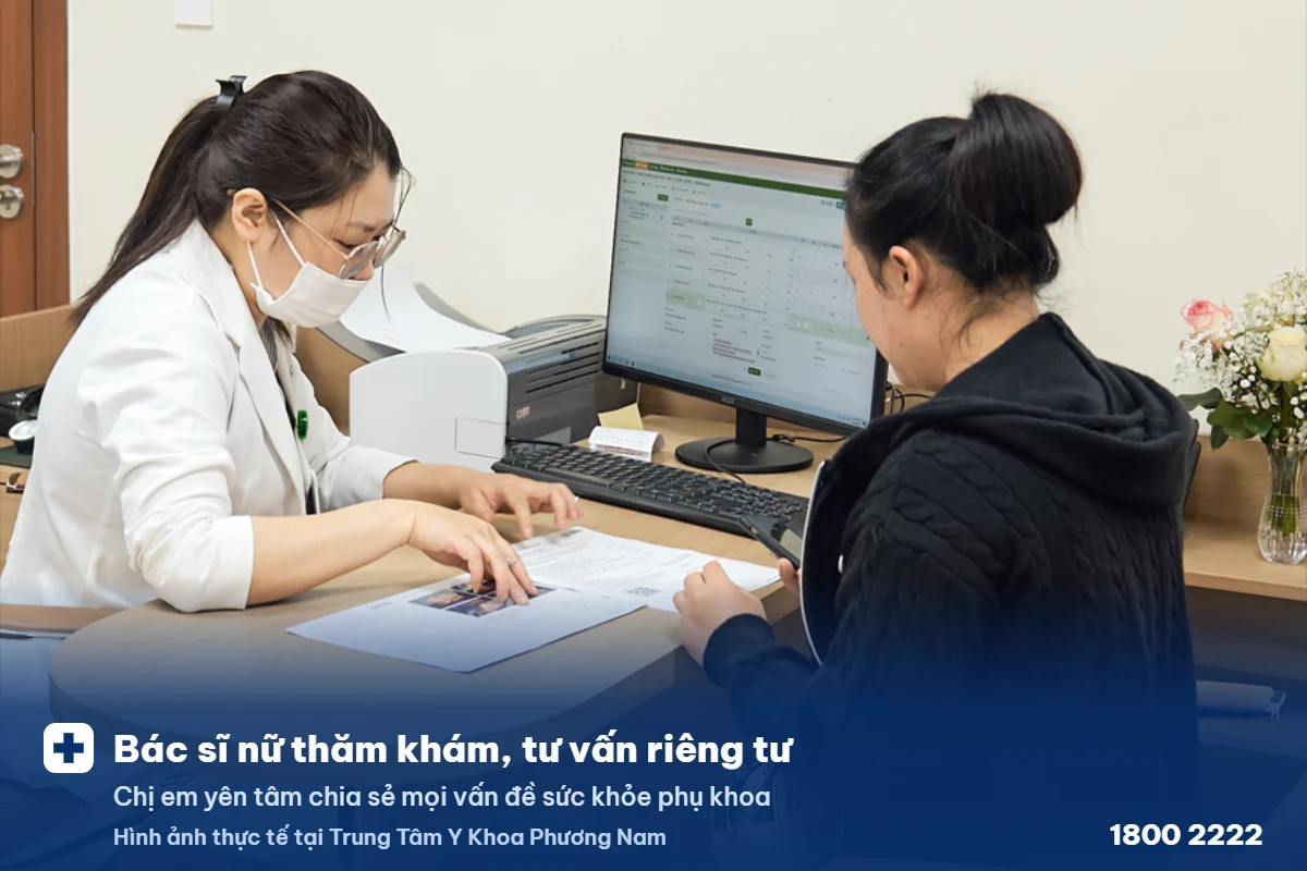 Bác sĩ nữ thăm khám, tư vấn phụ khoa tại Trung Tâm Y Khoa Phương Nam