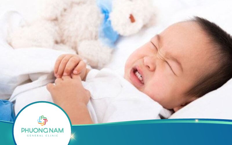 Trẻ Sơ Sinh Đi Ngoài Có Bọt Nên Xử Lý Thế Nào?