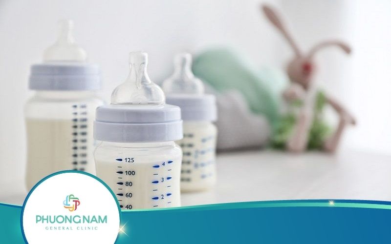 Giải Đáp: Sữa Công Thức Để Được Bao Lâu Sau Khi Pha?