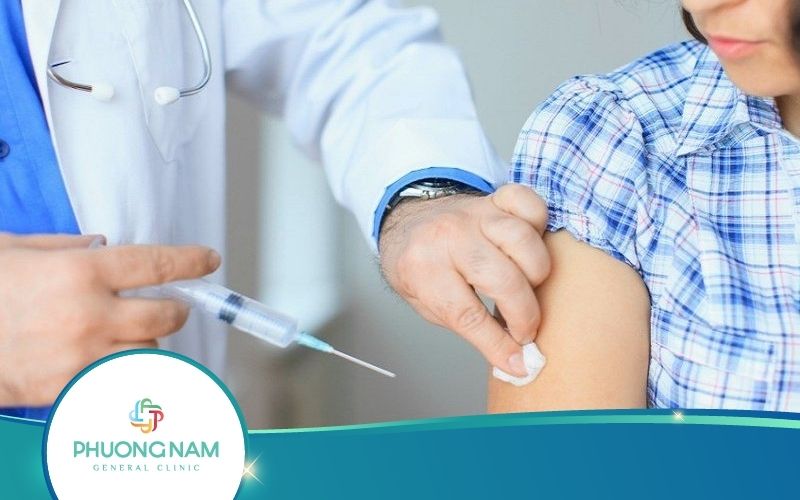 Tiêm Phòng Cho Mẹ Sau Sinh Có An Toàn Không?