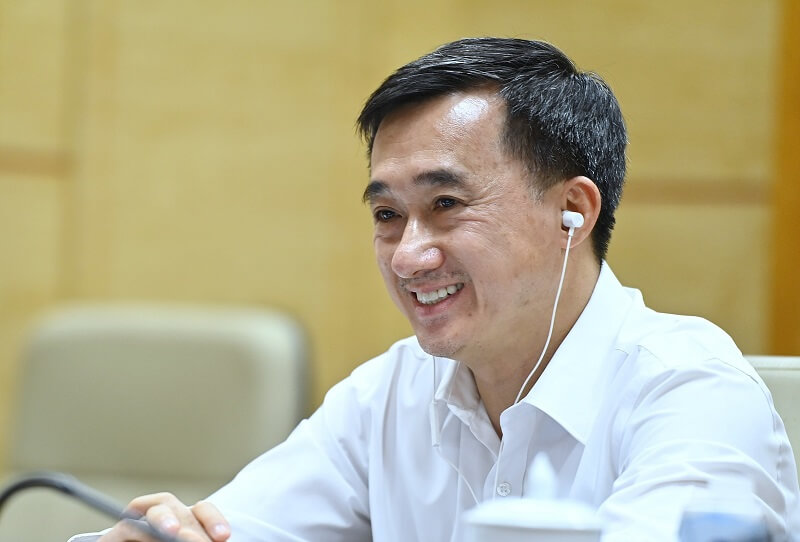 Giáo sư Trần Văn Thuấn cho biết các cơ quan nhà nước phối hợp chặt chẽ để đảm bảo vaccine có thể cung cấp cho người dân