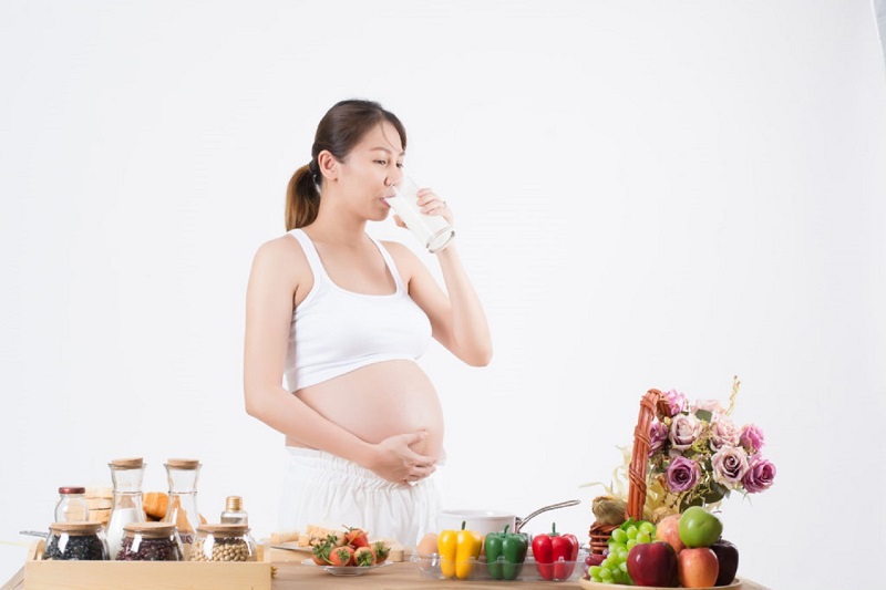 Uống sữa gì để thai nhi tăng cân nhanh -2