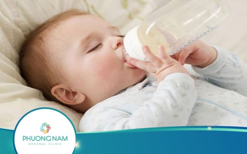 Sữa Nào Tốt Cho Bé 10 Tháng Tuổi? Gợi Ý Top 13 Loại Sữa!