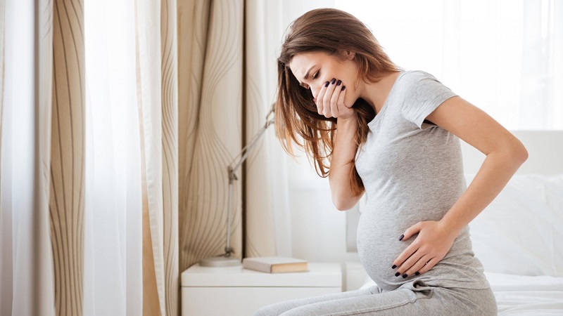 Mang thai 13 tuần tuổi vẫn ốm nghén liệu có sao không?