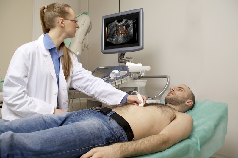 Quy trình siêu âm tim qua thành ngực như thế nào?
