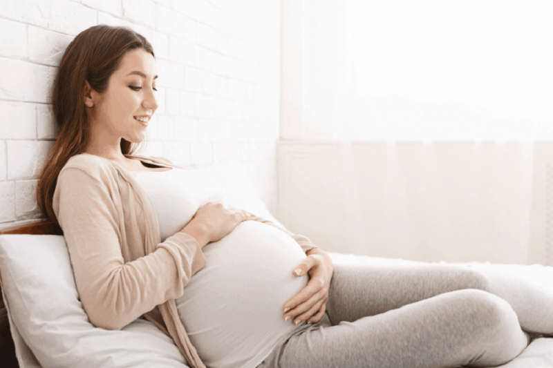Phụ nữ hết kinh có mang thai không?
