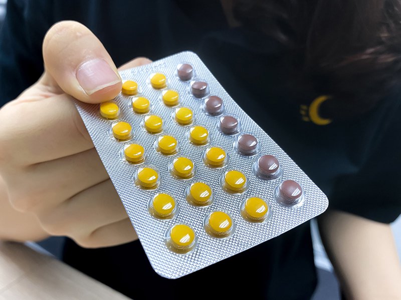 Tiền mãn kinh có nên uống thuốc ngừa thai không?