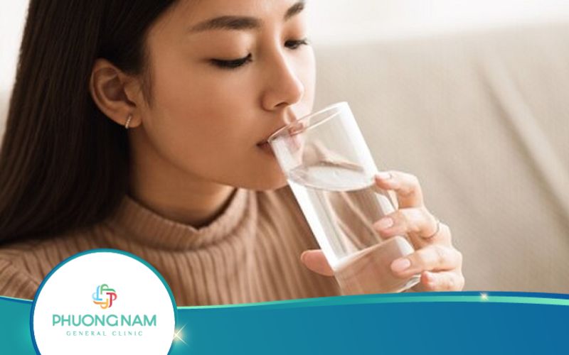Uống Nước Ấm Có Giảm Cân Không?