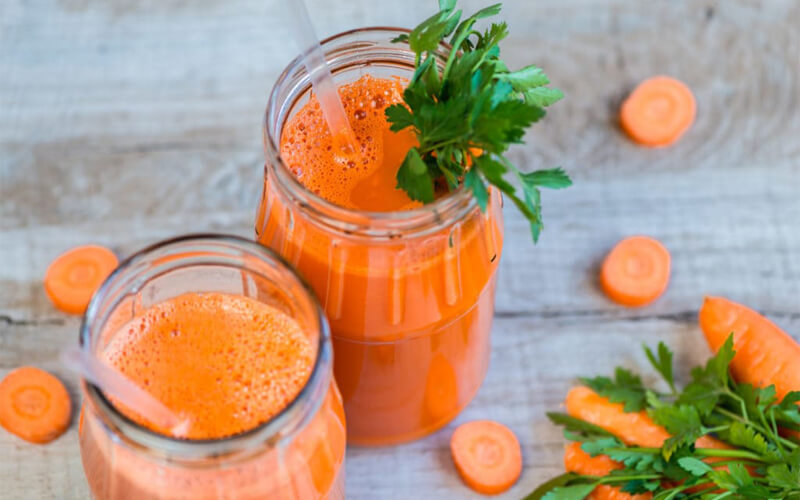 Uống nước ép cà rốt có giảm cân không?