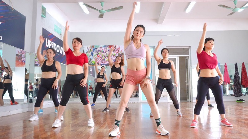 Song Hye Kyo tập Aerobic mỗi ngày chỉ khoảng 15 phút