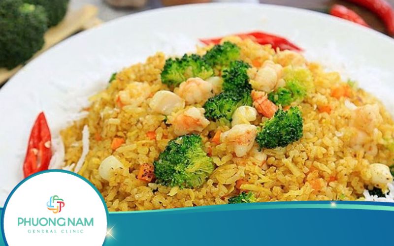 Cơm Chiên Bao Nhiêu Calo? Ăn Cơm Chiên Có Béo Không?