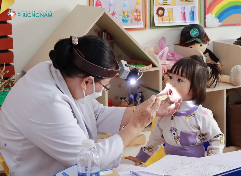 Đa khoa Phương Nam tổ chức khám sức khỏe tổng quát cho 300 em nhỏ trường THT - Mầm Non Song Ngữ Đà Lạt