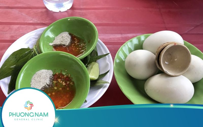 Trứng Vịt Lộn Bao Nhiêu Calo? Ăn Trứng Vịt Lộn Có Béo Không?