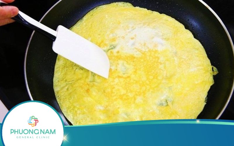 Trứng Chiên Bao Nhiêu Calo? Ăn Trứng Chiên Có Béo Không?