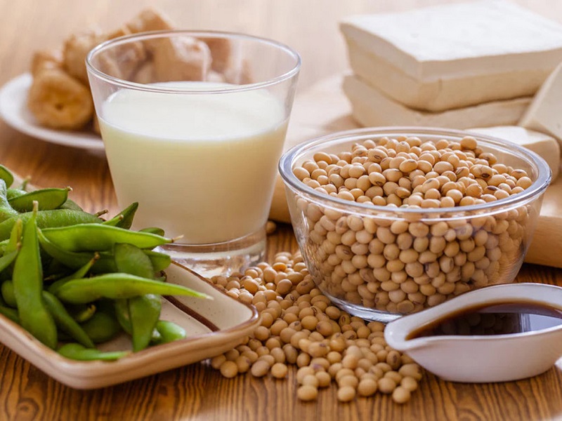 Vitamin B6 có trong đậu hũ, các loại đậu, thực phẩm được chế biến từ đậu nành,...giúp điều hòa giấc ngủ, giảm stress, nâng cao tâm trạng.