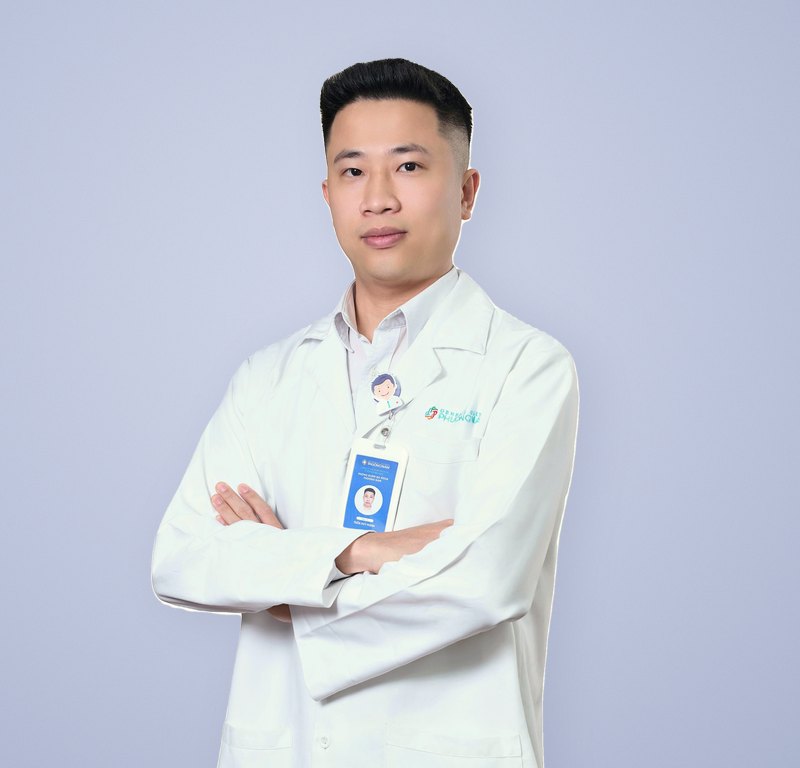 Bác sĩ Trần Huy Mạnh