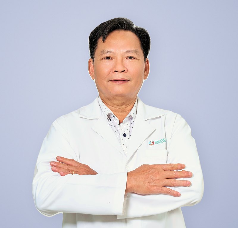 Bác sĩ Trần Văn Cường